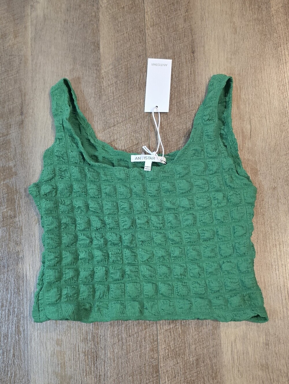 Antistar- Textured Green Cropped Tank Top. Size S. NWT